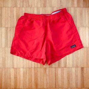 Patagonia baggies vibrant pink!